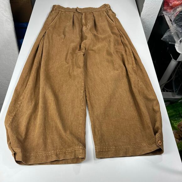 Free People Cool Harbor Wide-Leg Trousers Pants M High-Rise Smocked Tan 275619 - Picture 6 of 15